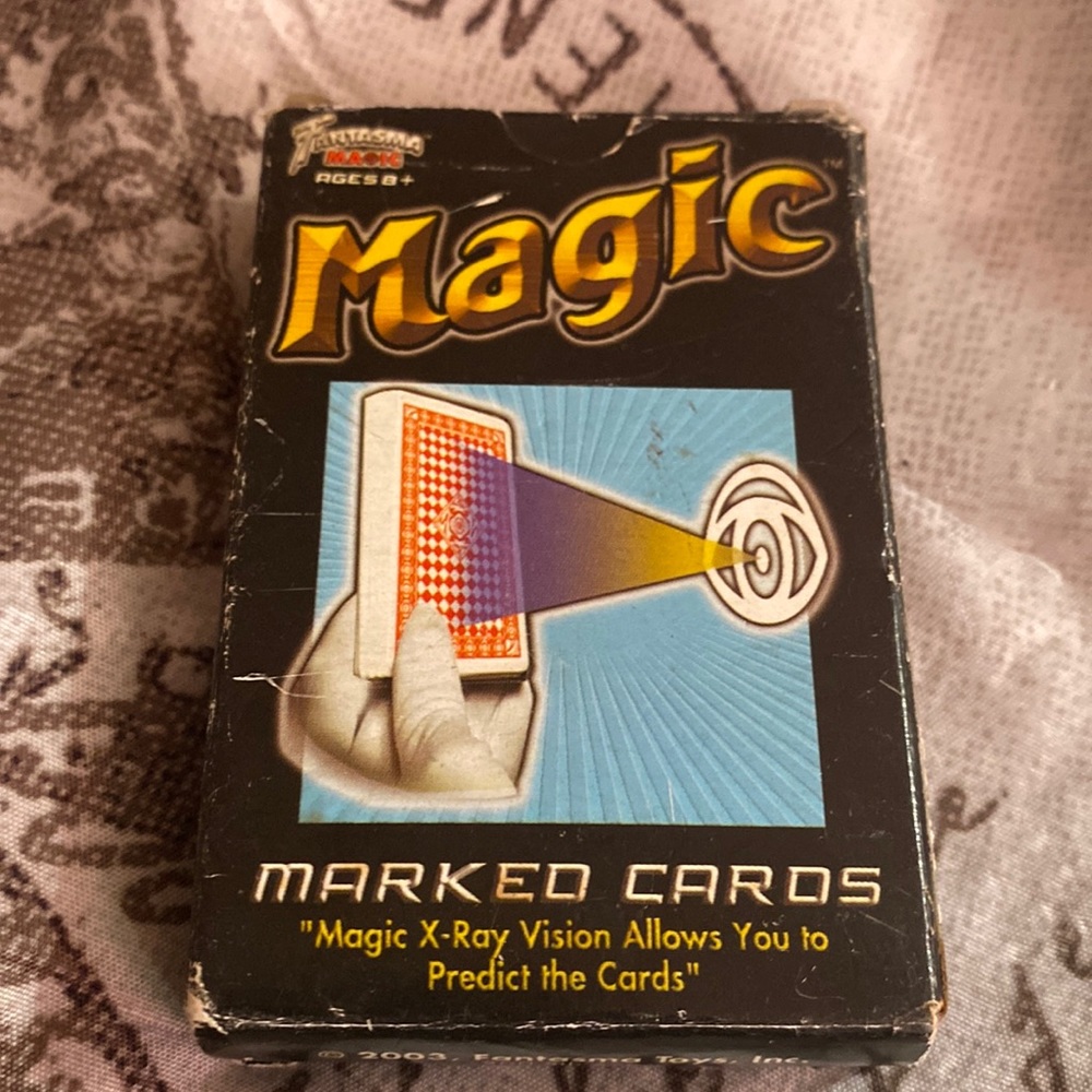 Marked Magic cards X-ray vision allows you to predict the cards.